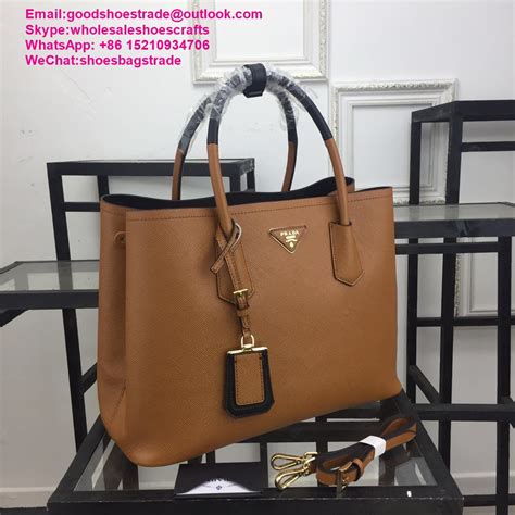 are some prada bags made in romania|borse Prada made in china.